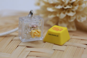 Varmilo EC V2 Daisy Keychain