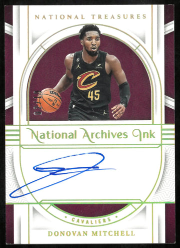 2023-24 National Treasures Basketball National Archives Ink Donovan Mitchell /10