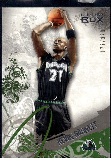 2006-07 Topps Luxury Box #21 Kevin Garnett Green #/329