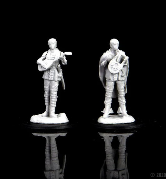 Dungeons & Dragons: Nolzur's Marvelous Unpainted Miniatures - W07 Female Half-Elf Bard