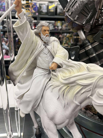Iron Studios Gandalf the White and Shadowfax Deluxe 1/10 Deluxe Art Scale Statue