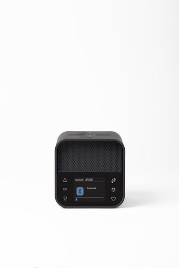 Lexon Oslo News Premium – 4-in-1 Bluetooth Speaker, Radio, Alarm Clock & Wireless Charger